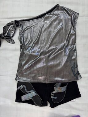 SHEIN Silver One-Shoulder Tie Top